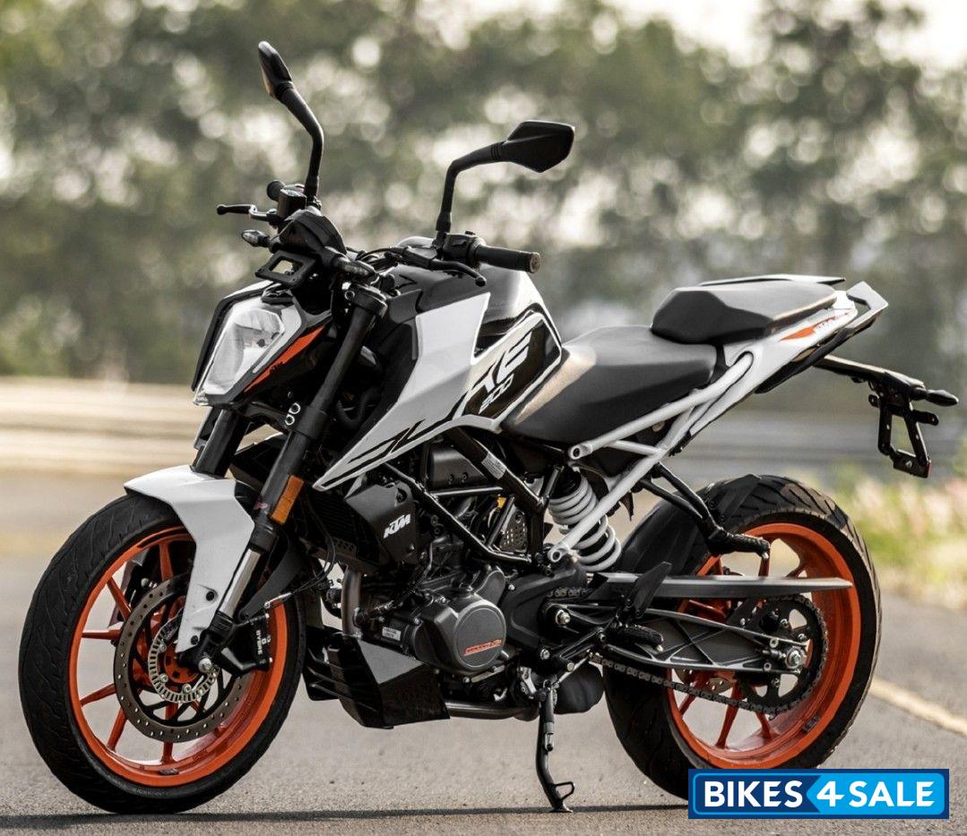 Lease KTM 200 Duke in Chennai - True Motors